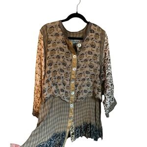 Nothing Matches Patchwork Floral Button Oversized Tunic Top Medium Boho Scandi